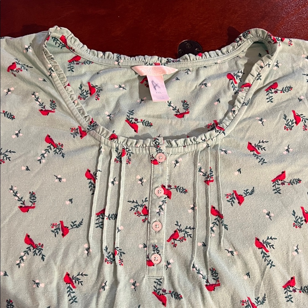 Adonna women’s green and Red cardinal printed sleep dress pajama nightgown - Picture 3 of 6